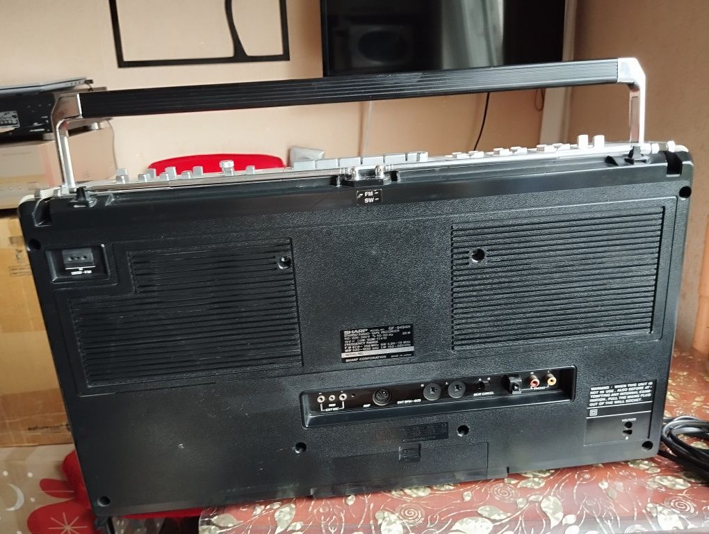 Sharp GF 9494H Stereo Radio Tape Recorder