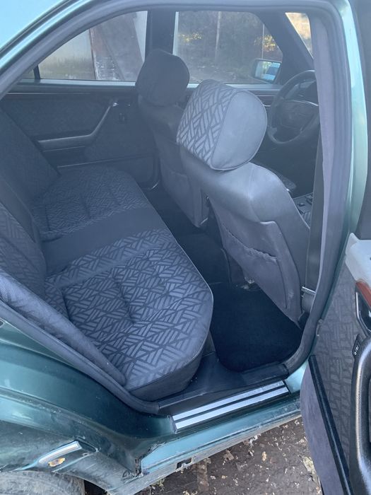 Мерседес С-класс 1,8 газ бенз Цікавить обмін !