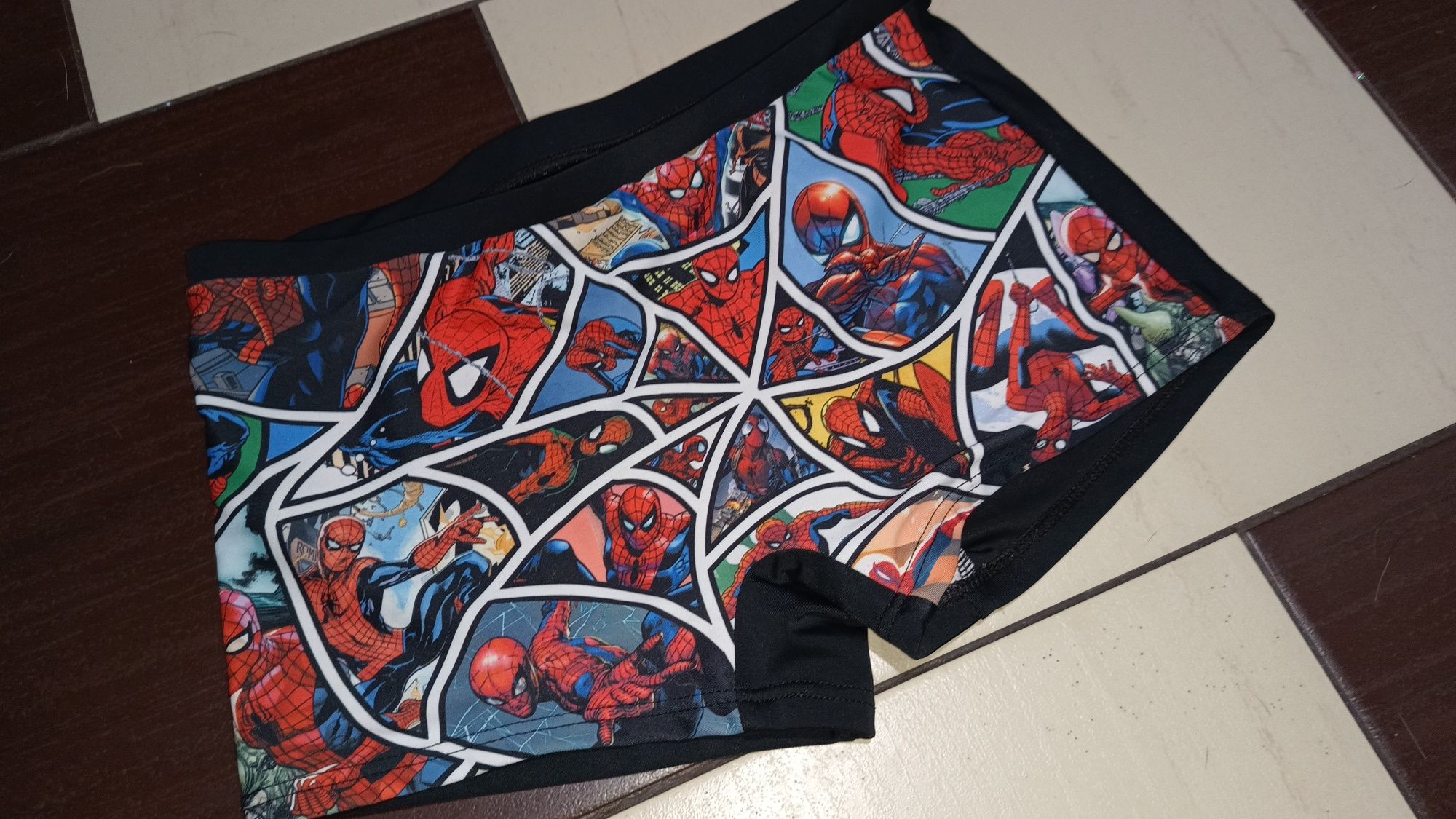Kąpielówki Marvel 158 Spiderman