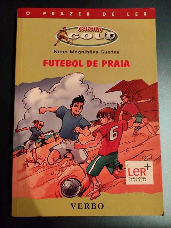 Livro juvenil "Futebol de praia" de Nuno Magalhães Guedes