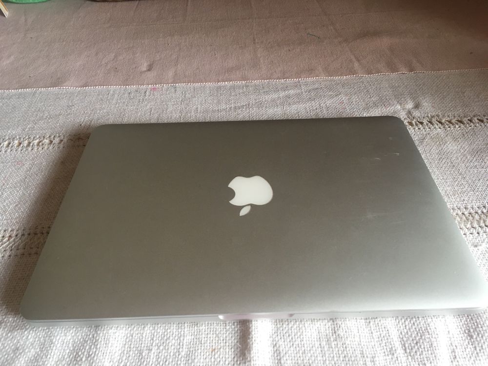 MacBook Pro 2015 (під відновлення/на запчастини)