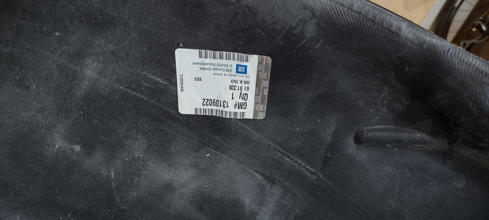 Подкрылок локер Opel Corsa C Combo C передний левый 13109022