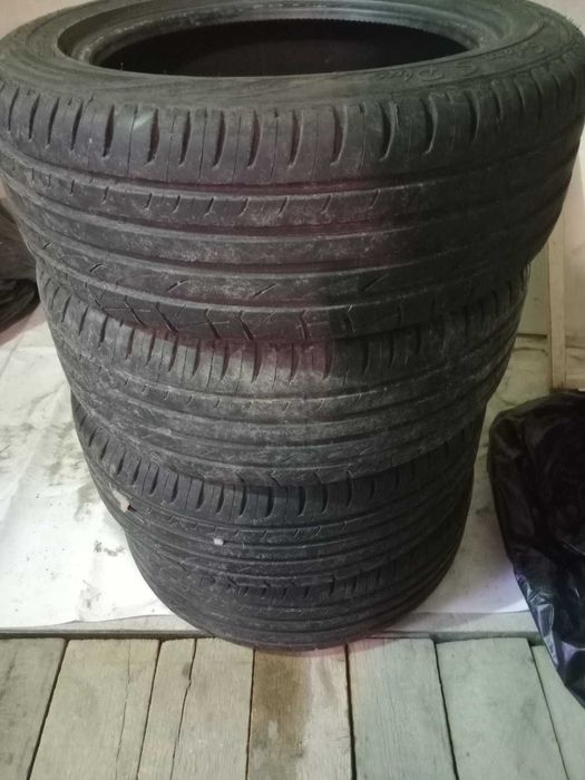 Продам літню гуму