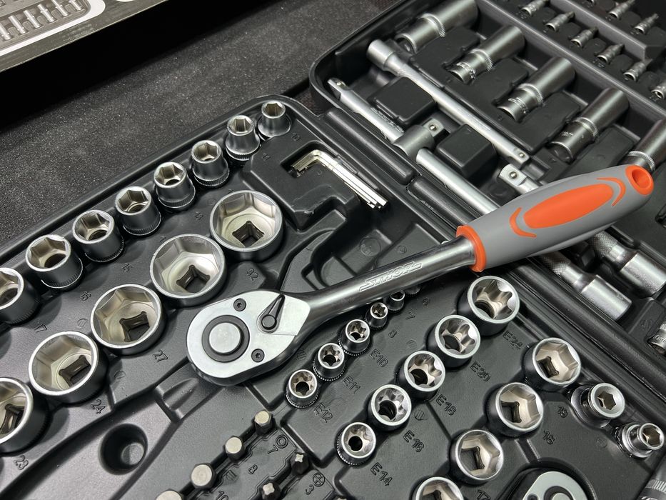 Набор инструментов STHOR 173 ед. Польша Технология AS-DRIVE