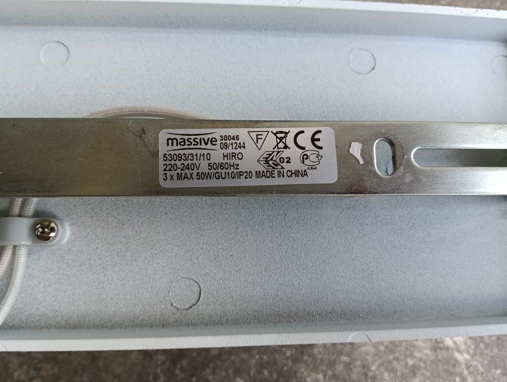 Lampa halogen 3x