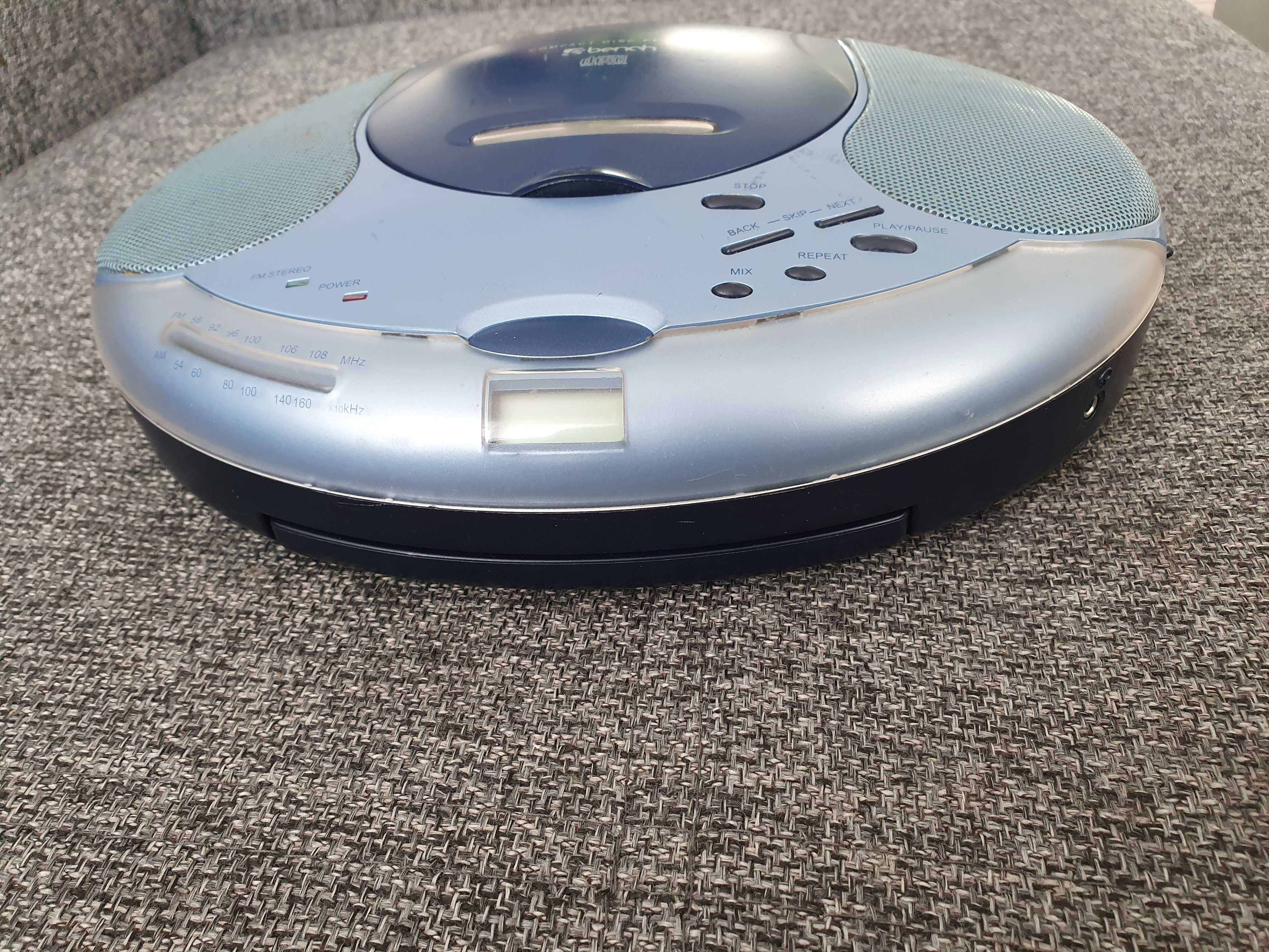 Radio z cd bench KH2242