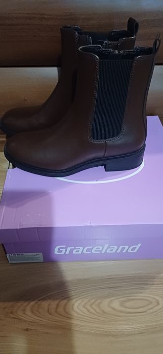 Nowe kozaczki damskie rozm. 36