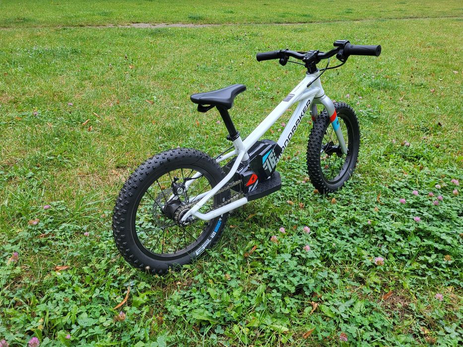 Elektryczny motorek Mondraker Grommy 16  8,5 kg - jak nowy! Dla dzieci