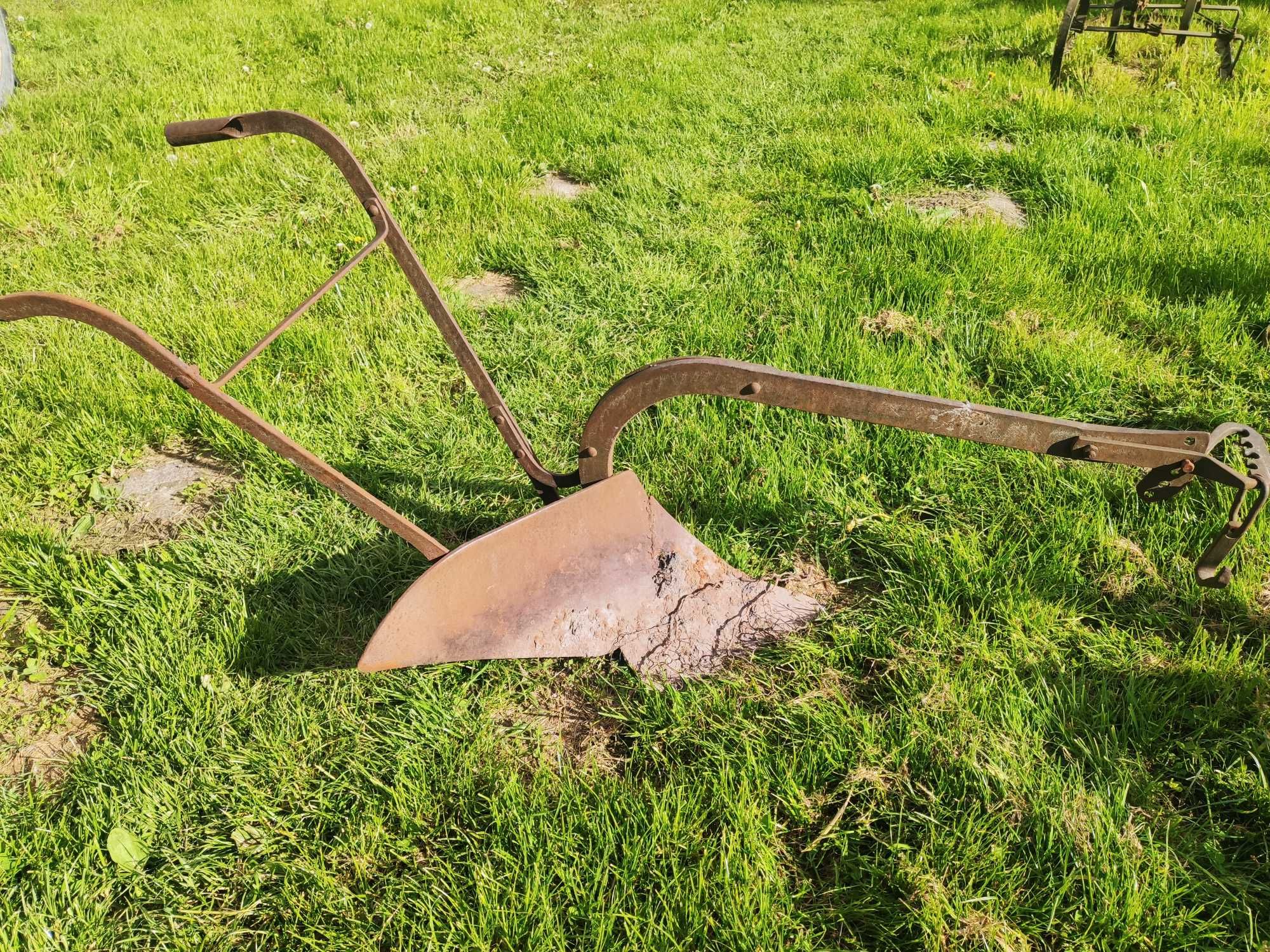 Pług jednoskibowy konny – stary, solidny – do renowacji lub dekoracji