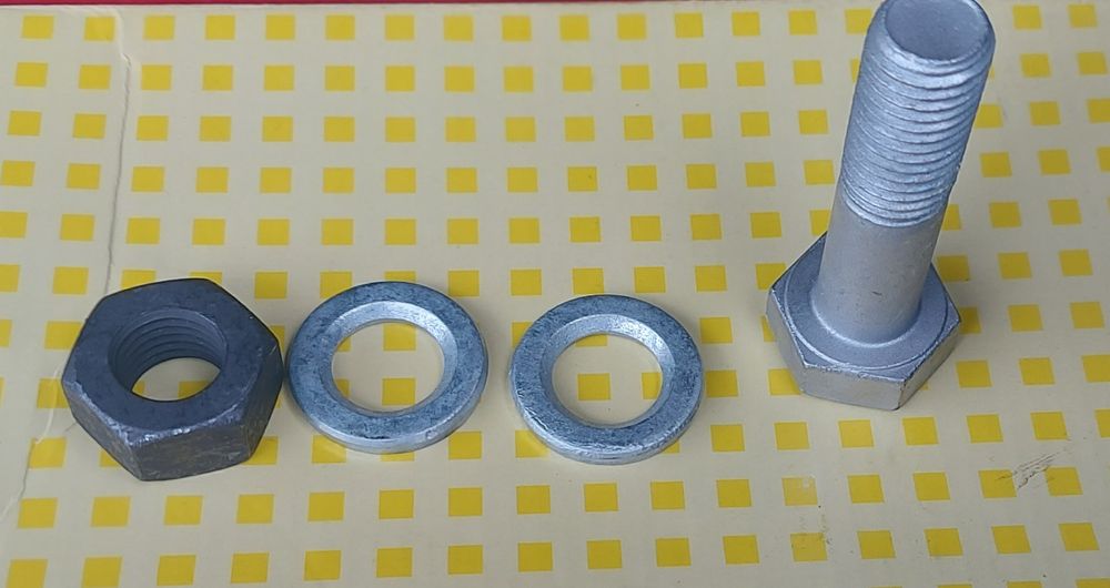 Sruba hv m16x60 25sztuk
