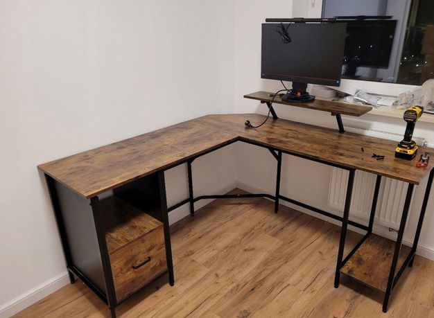 Nowe biurko narożne biurowe dla studenta do biura