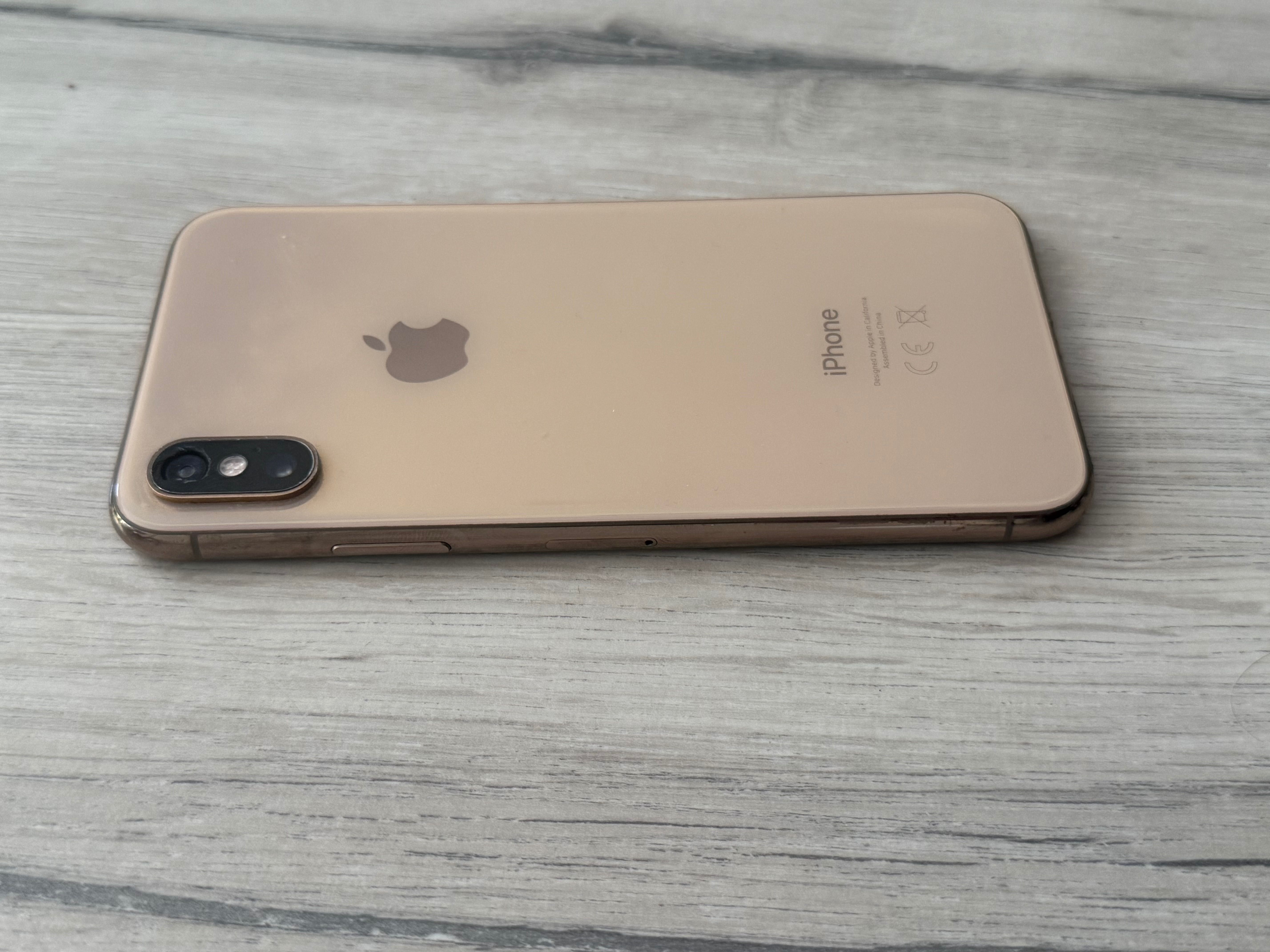 Iphone XS gold 64 GB wersja EU stan bdb