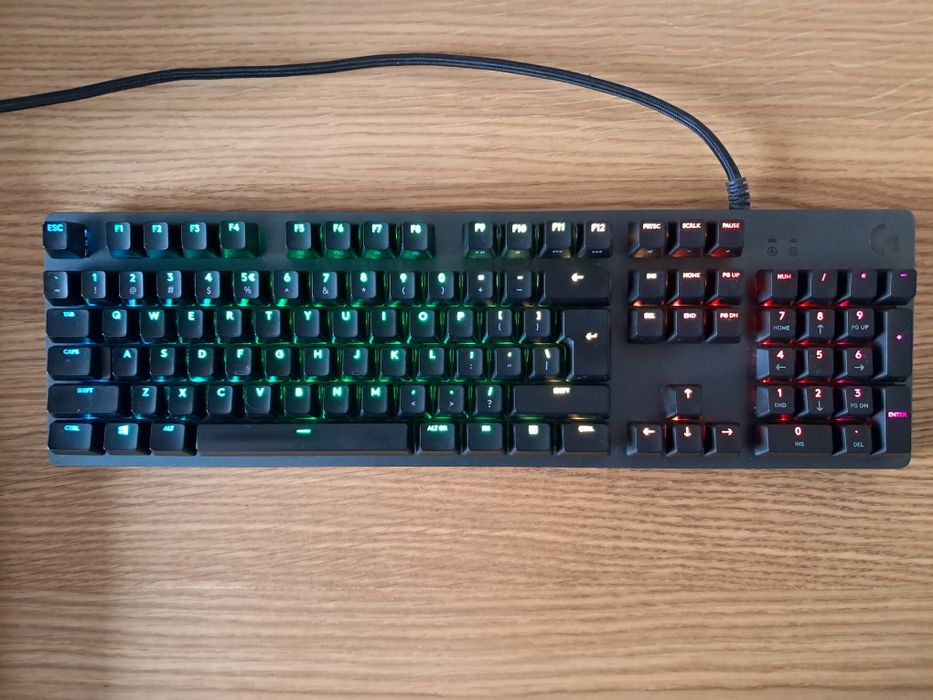 Logitech G512 Carbon • Blue Switch • RGB • Z pudełkiem