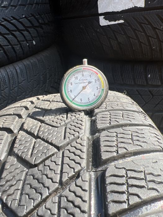 #Opona pirelli 245/45/18 pojedynka