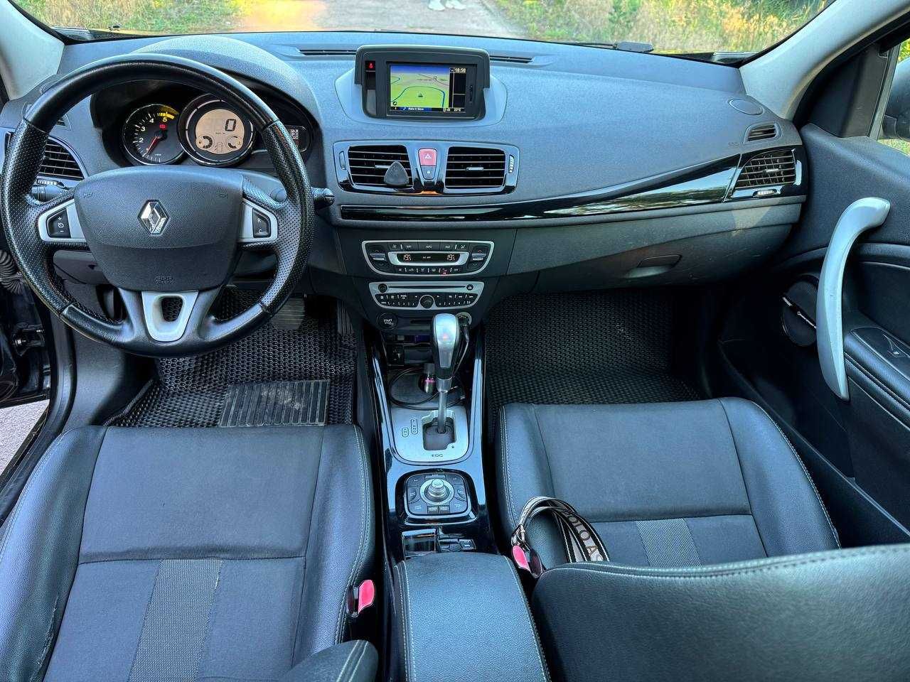 Renault Megane 2011 BOSE