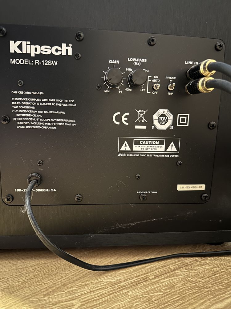 Subwoofer Klipsch R-12SW