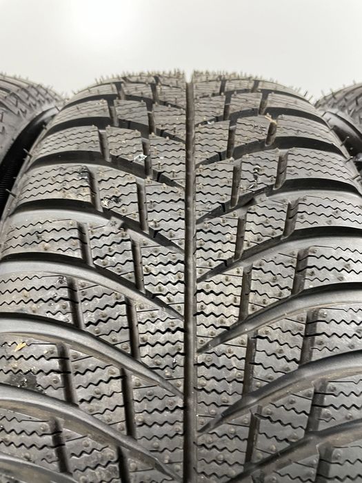195/55R15 85H Bridgestone Blizzak LM001