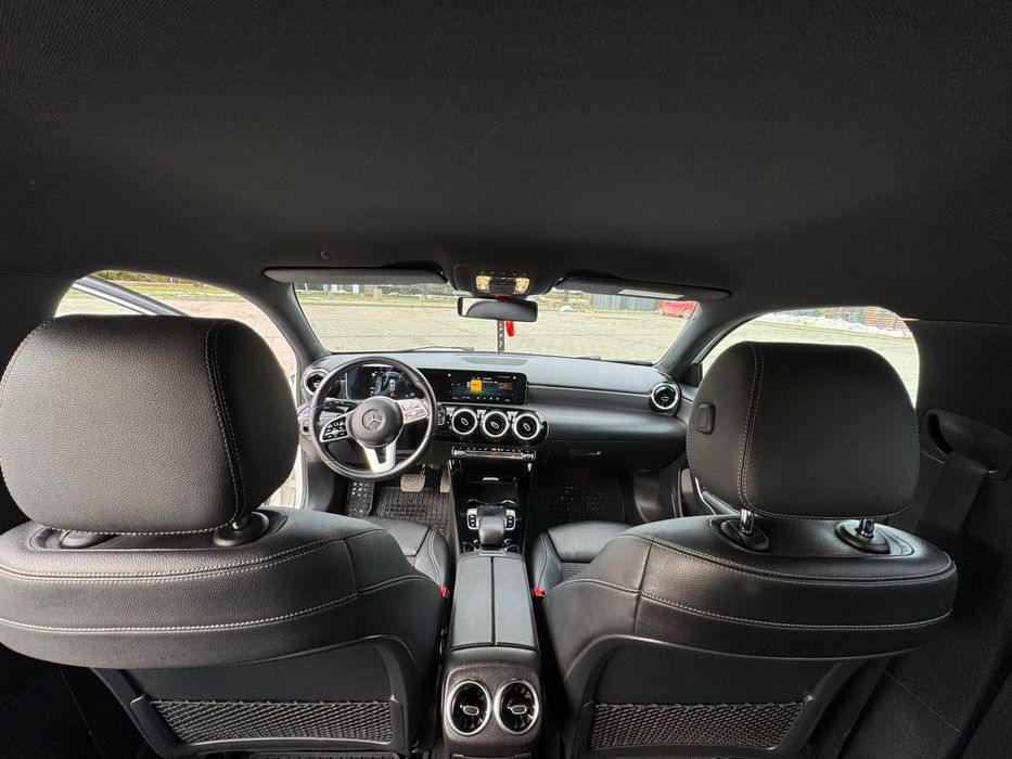 Mercedes-Benz A-Klasa W177 • 2018 • Automat • Bogate wyposażenie