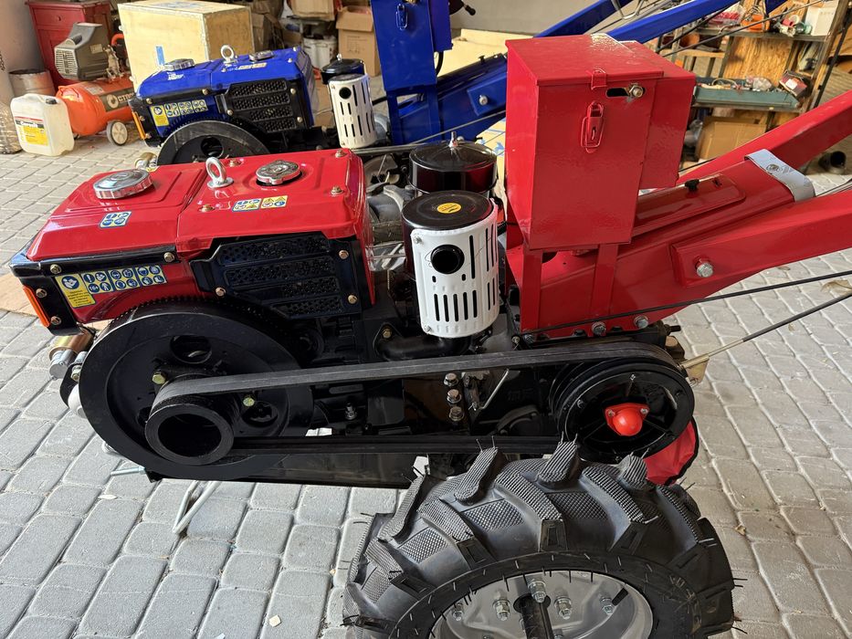 Продам мотоблок 10-12 к.с ПаверКрафт