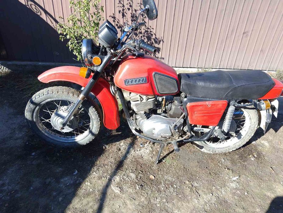 Мотоцикл іж планета 5 в гарному стані.