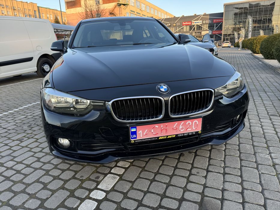 BMW F30 2016р. 11000$ Терміново