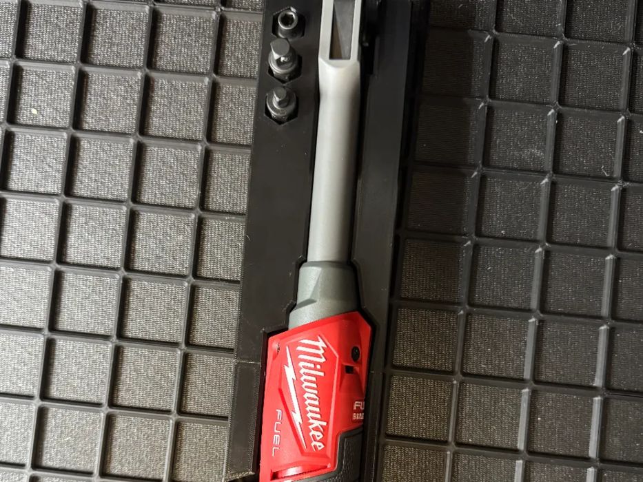 Suporte Simples para Chave de Caixa Milwaukee Insider