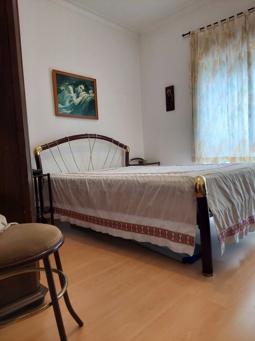 Alugo quarto zona centro de Braga