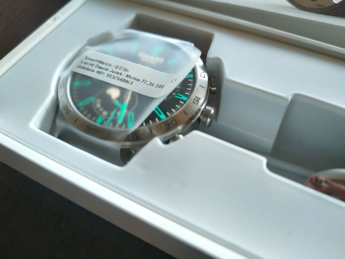 Zegarek smartwatch DT70+