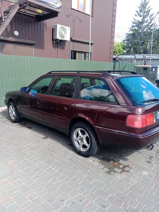 Продам Ауді 100 С4