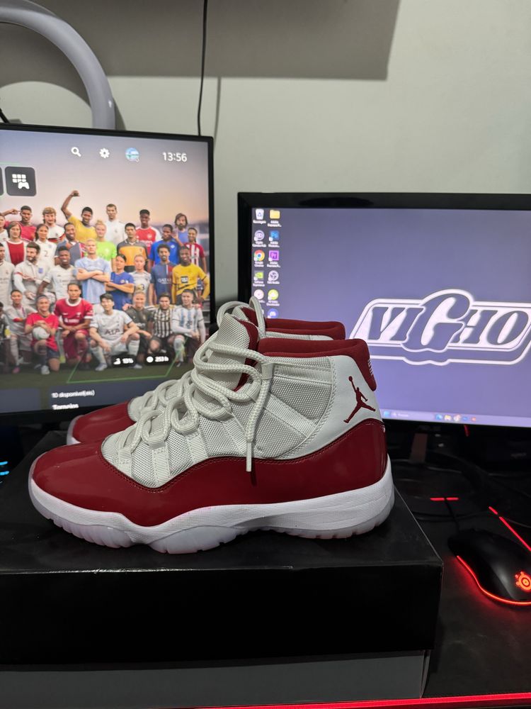 Jordan 11 cherry