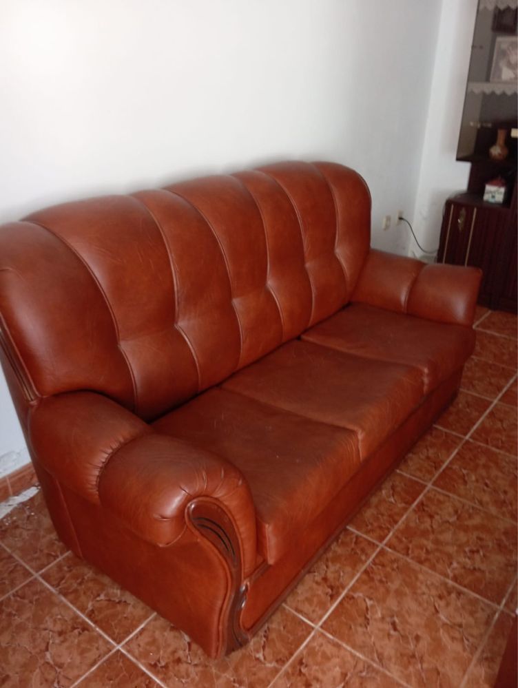 Conjunto de sofa e poltronas