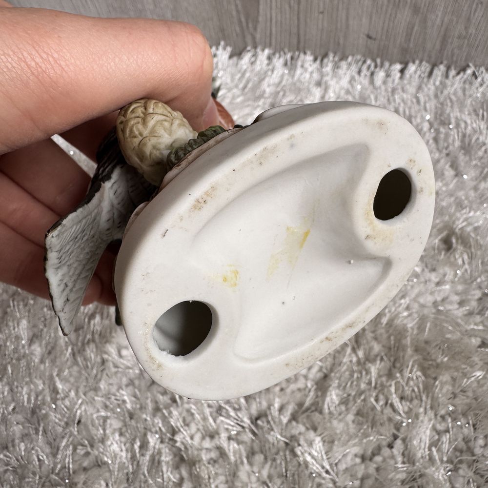 Ceramiczna figurka ptaka