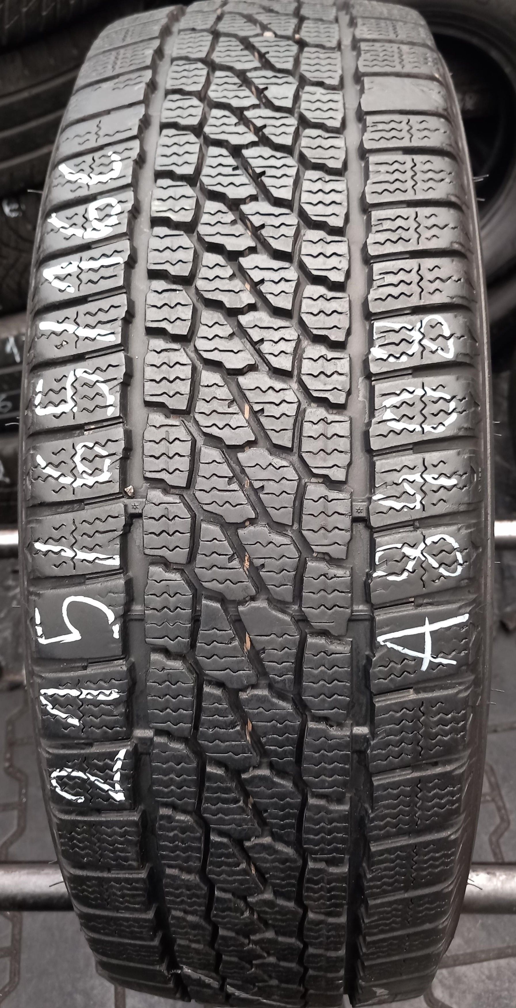 215/65/16C Firestone VanHawk 2 Winter 109/107T