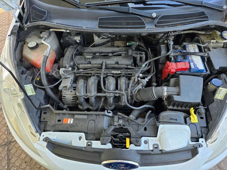 Ford Fiesta 1.25 novo troco