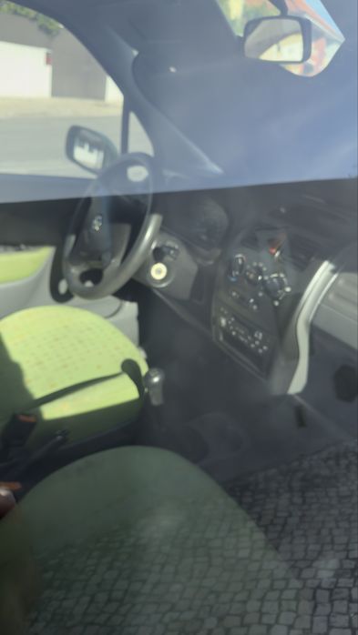 Opel agila 12 carro usado
