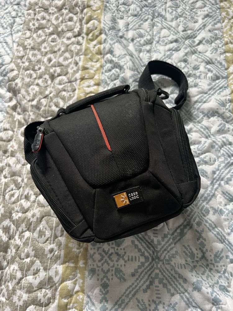 Bolsa pequena case logic para máquina fotográfica