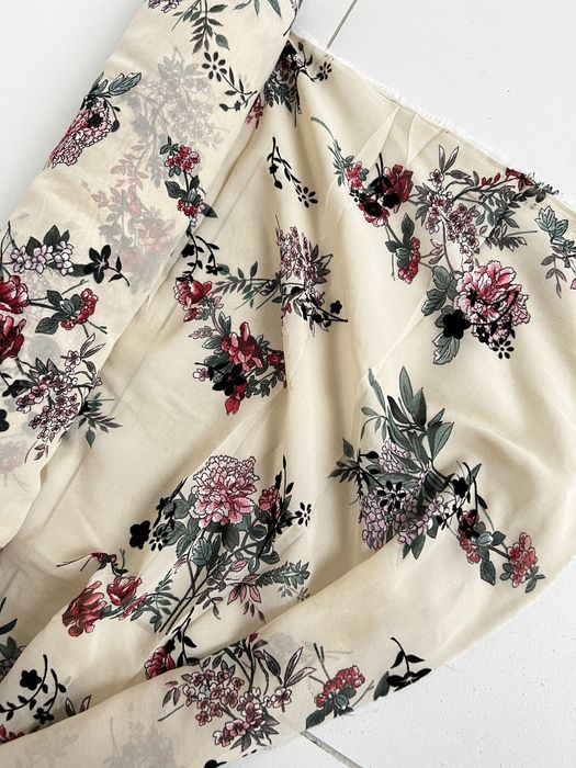 Tkanina szyfon kwiaty beżowa z flokiem 3m - 10 zł/m