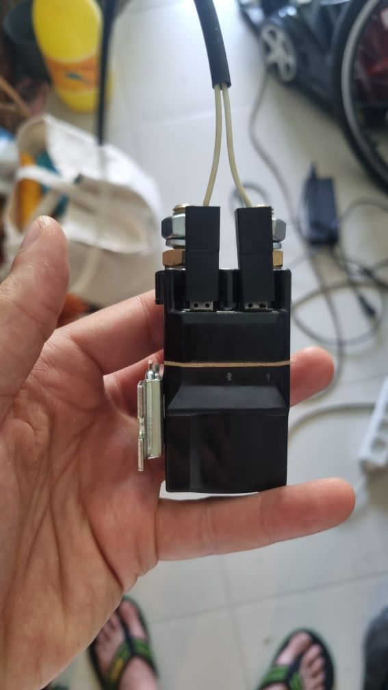 Contactor / relé