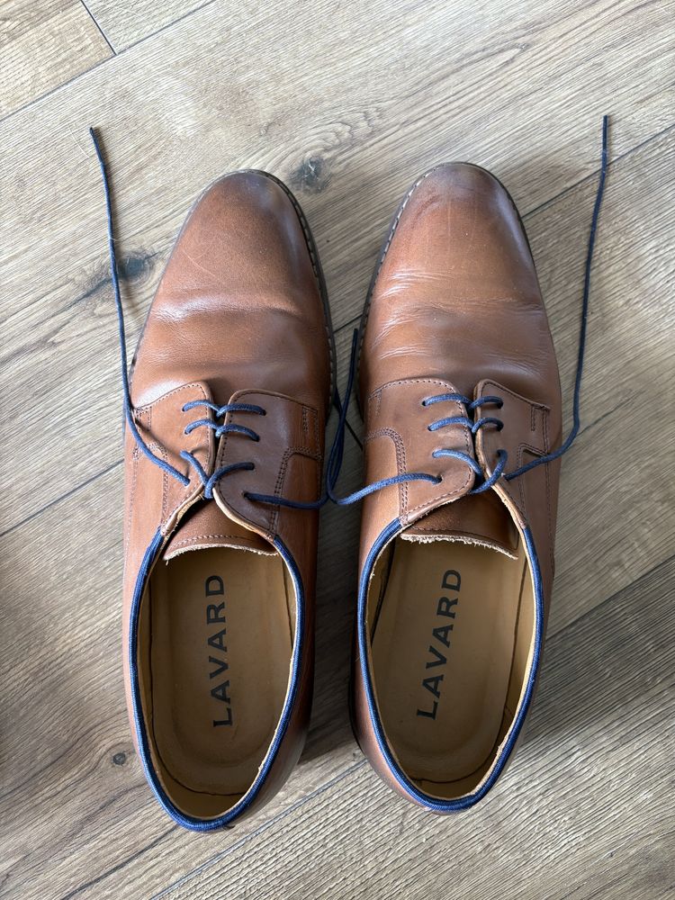Eleganckie buty garniturowe