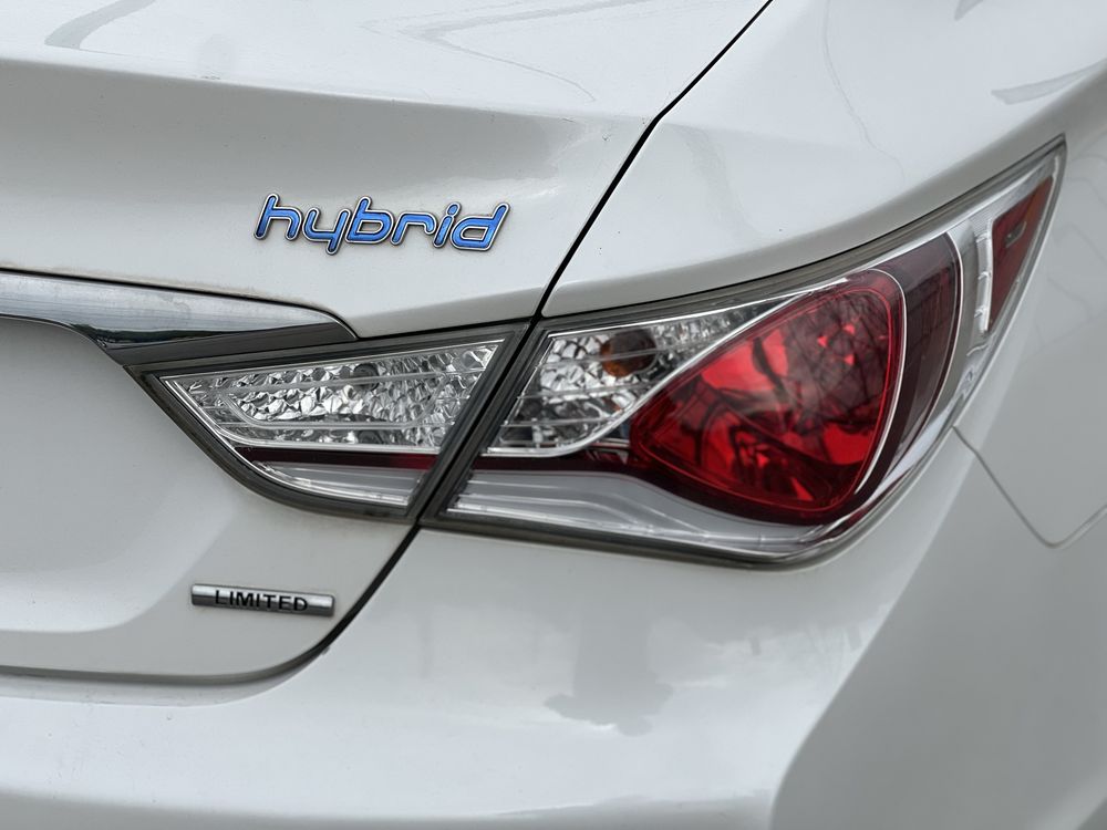 Hyundai Sonata Hybrid 2013р., 2.4 гібрид, автомат, 200 т.км.