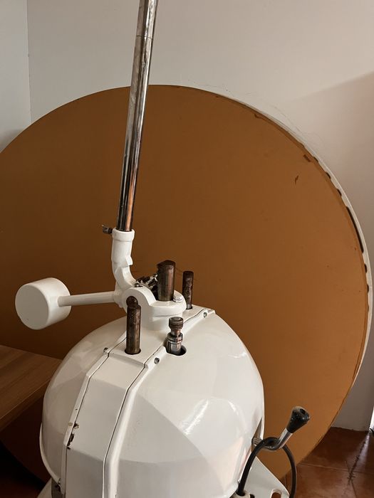 Maquina de fazer pão, usada apenas 3/4 vezes