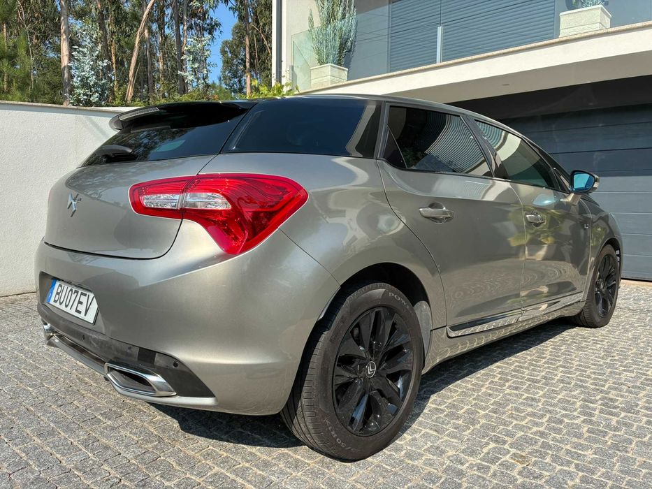 DS5 2.0 HDi Hybrid4 Sport Chic 152mKm 200cv