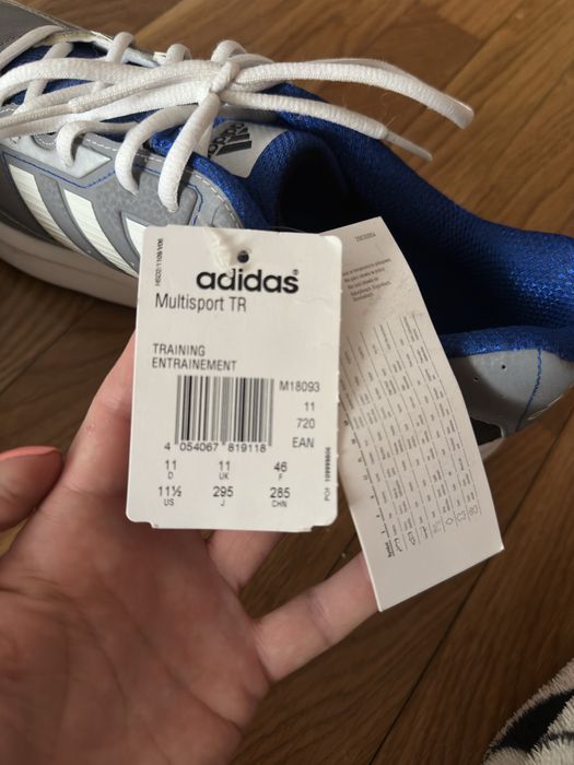 Нові! Кросівки Adidas 45-46 розмір.