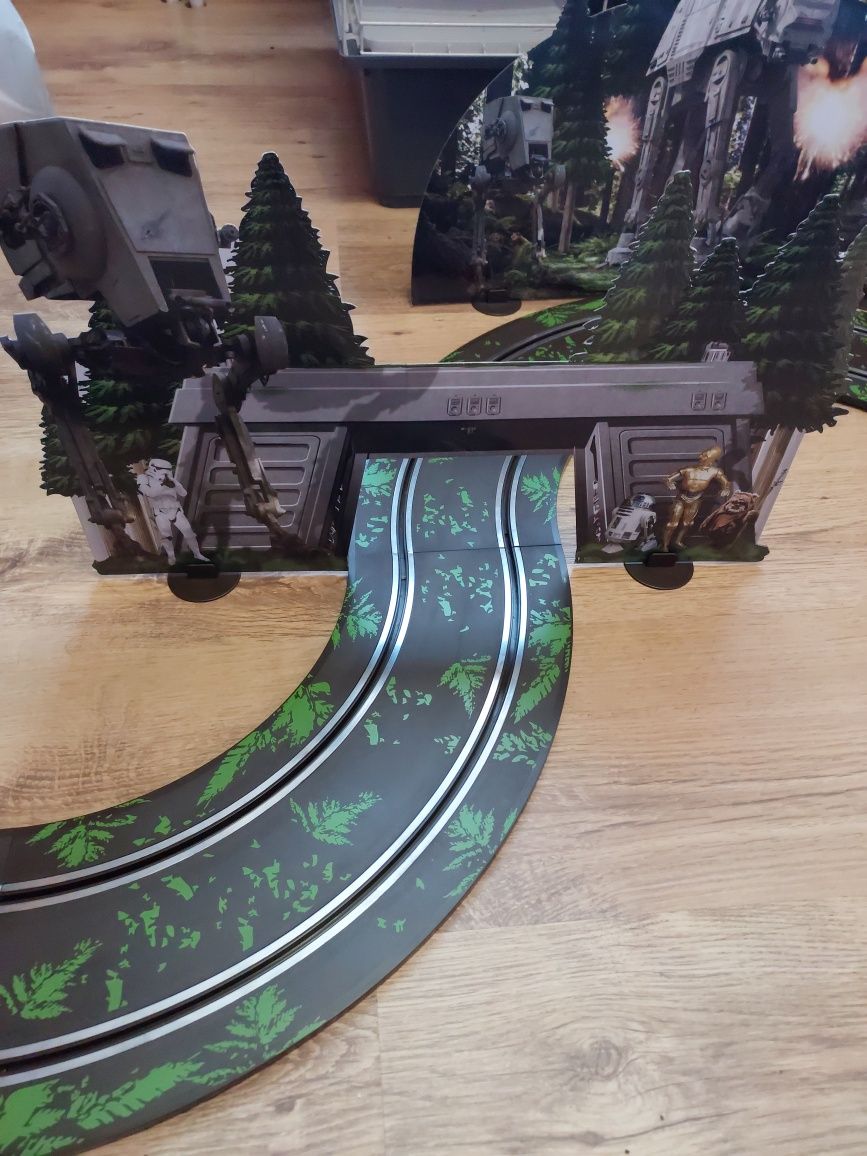 Tor wyścigowy STAR WARS 1:32 Battle of Endor Scalextric