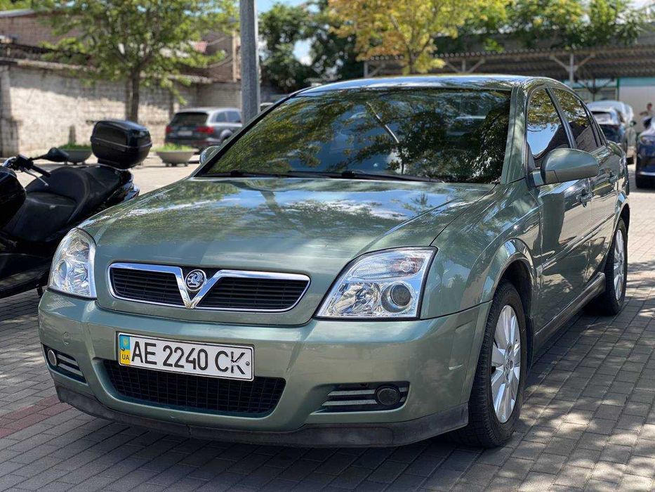 Opel Vectra C механика 2,2 бензин