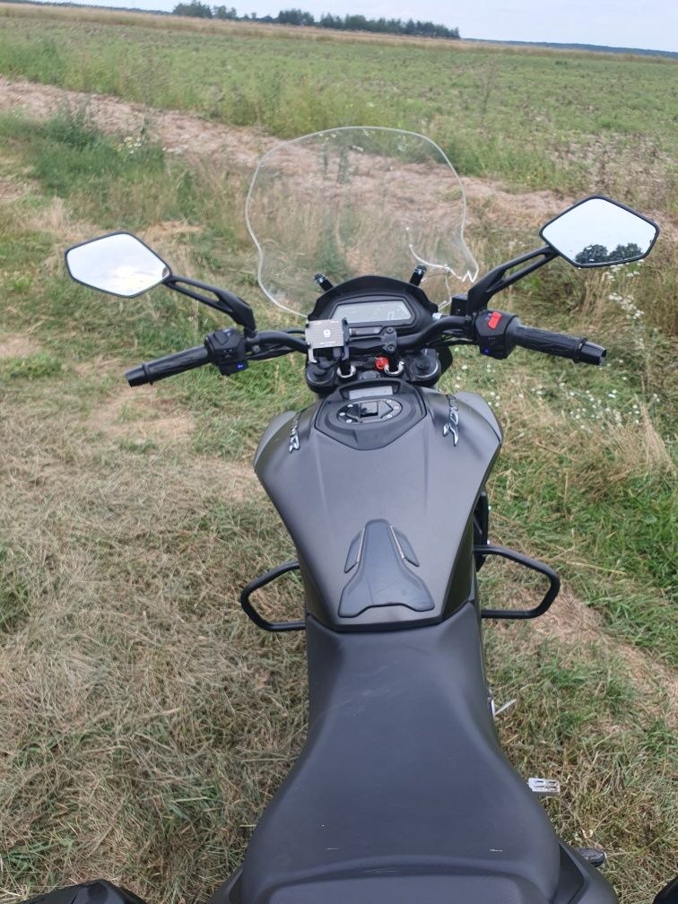 Мотоцикл Bajaj Diminar 400