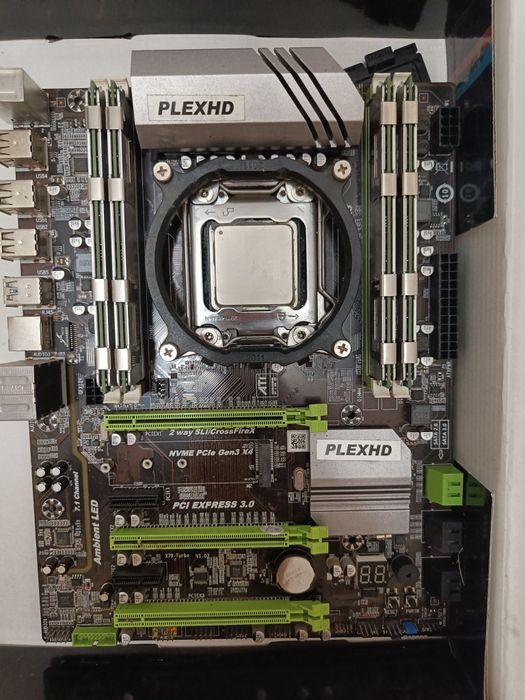 Plexhd 2011 + 128gb оперативної пам'яті + xeon e5 2689