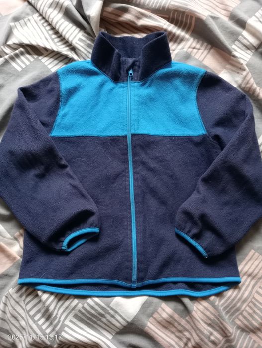 Різний одяг для хлопчика