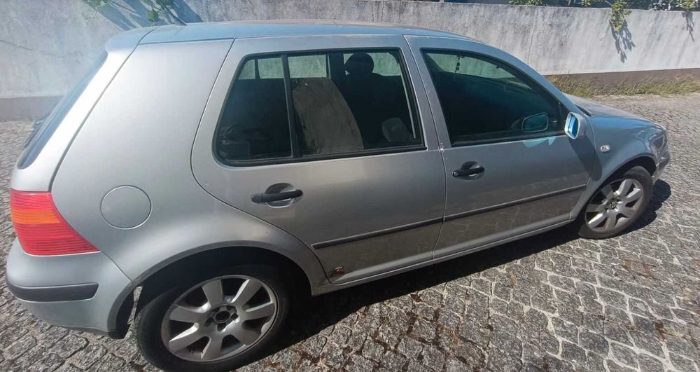 Volkswagen Golf 4 – 1.4 16v (75cv)