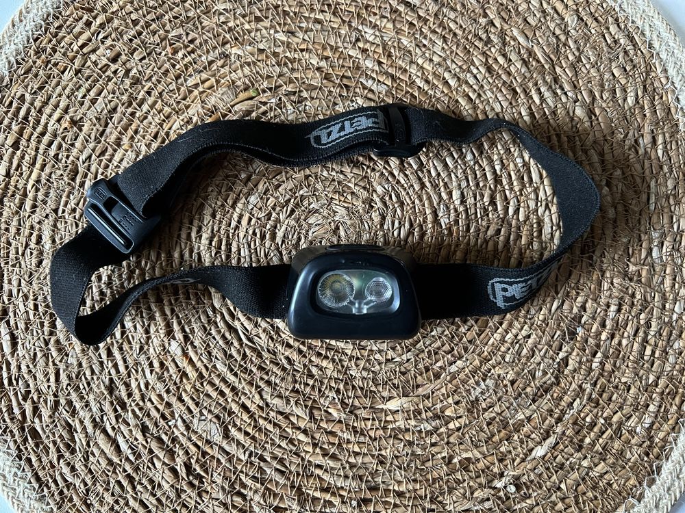 Налобный фонарь Petzl tactikka + rgb